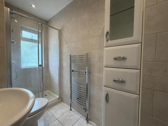 3 bed Semi-Detached for sale Image 9