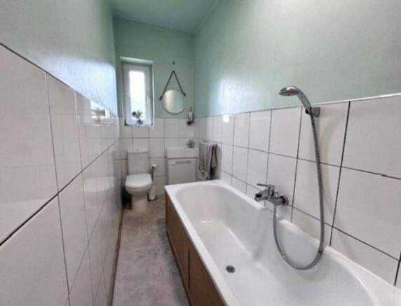 4 bed Terraced for sale Image 8