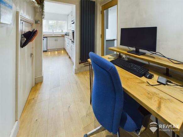 Home Office (2).jpg