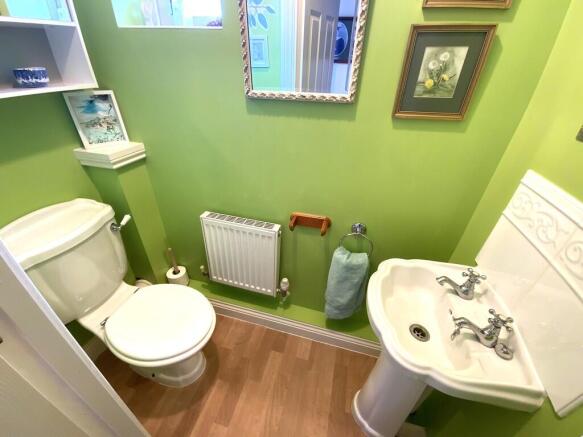 12 Rogers wc