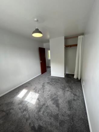 Bedroom2(2)