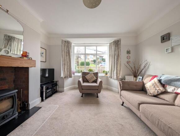 Lindisfarne Road, Shipley, BD18 photo 4