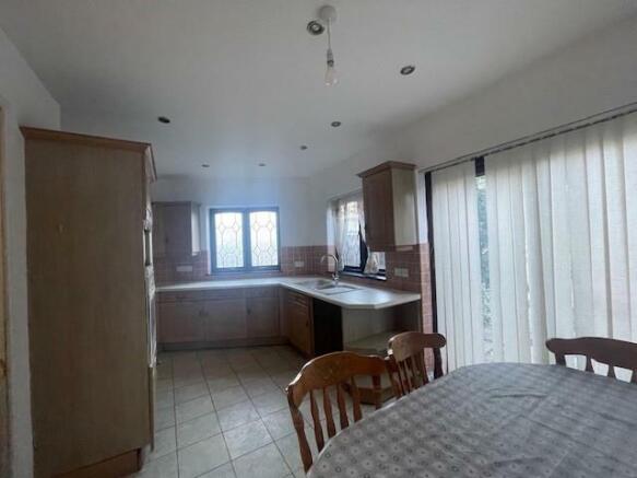 Dining Area.jpg
