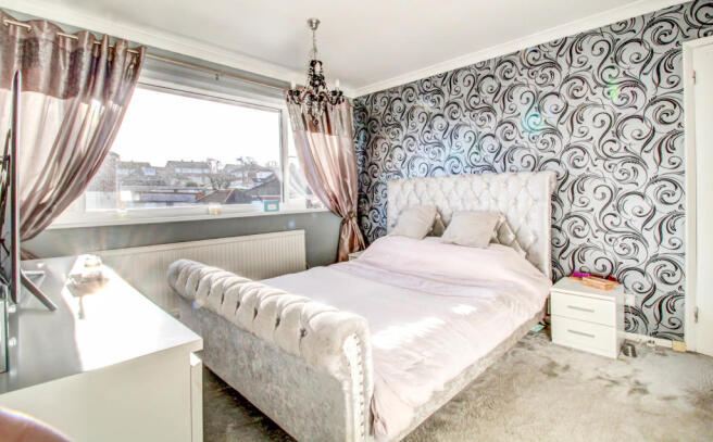 Master Bedroom 2.JPG