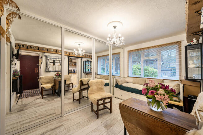 1433735-13-69c2c8...