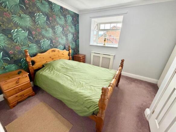 2 bed Semi-Detached for sale Image 7