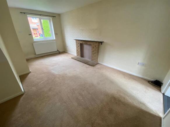 Living Room.jpg