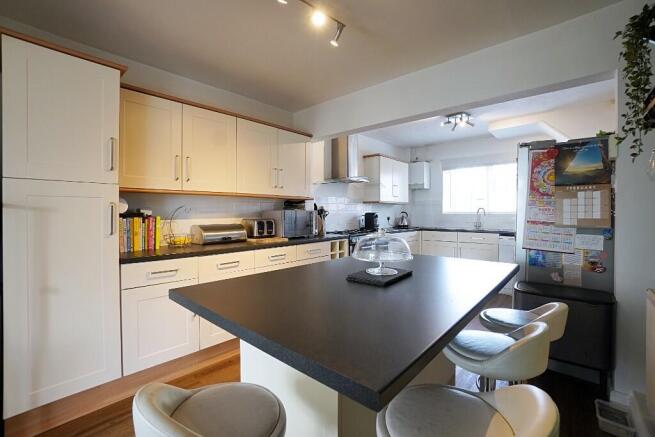 Kitchen breakfast rm