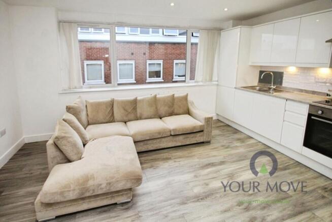 Lounge/Kitchen