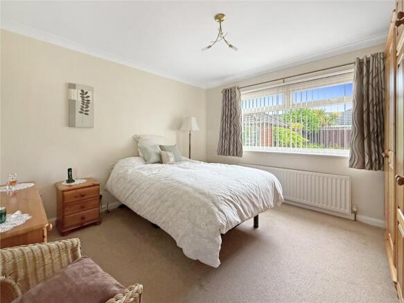 2 bed Bungalow for sale Image 10