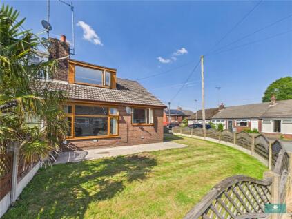 Farrowdale Ave, Shaw, OL2