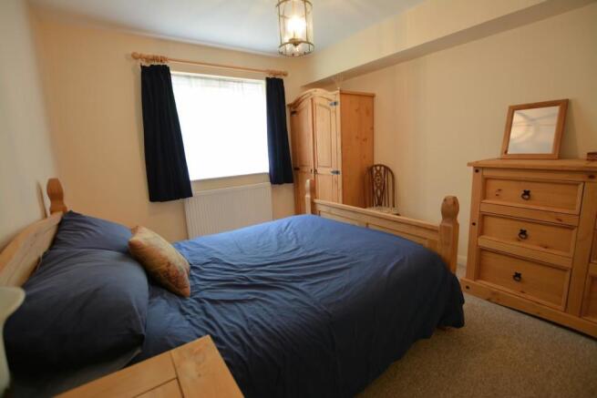 Bedroom.JPG