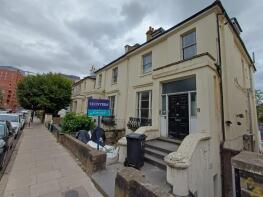 Flat 3, Rutherglen House, Belsize Road, London NW6 4AP