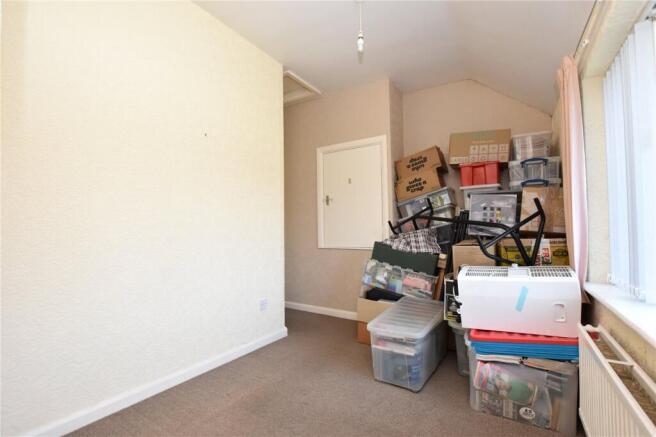 3 bed Terraced for sale Image 12