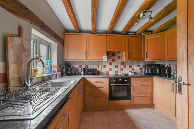 PT-FC(WB)-1MoatFa...