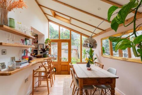 Cumberland Grove, Montpelier