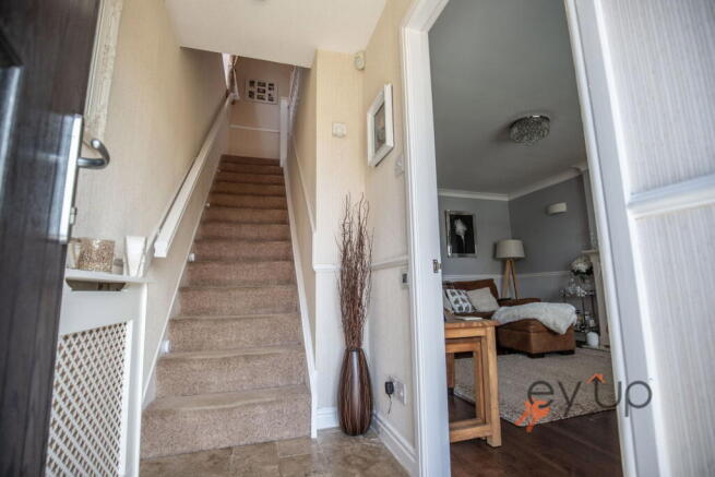 3 bed Semi-Detached for sale Image 12