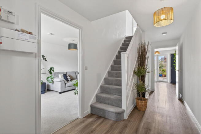 Fowler Drive, Market Harborough, LE16 9HW photo 4