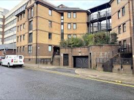 Flat 2/2, 72, Brown Street, Glasgow G2 8PD