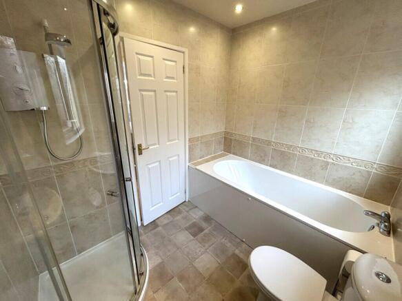 3 bed Detached Bungalow for sale Image 8
