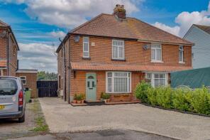 31 Myrtle, Newgate Lane, Fareham PO14 1BQ