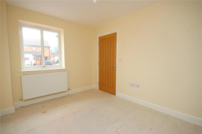 19 Coopers Close
