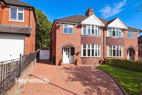 Eleanor Crescent, Westlands, Newcastle, ST5