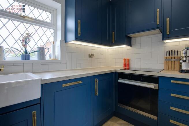 3 bed Semi-Detached for sale Image 4