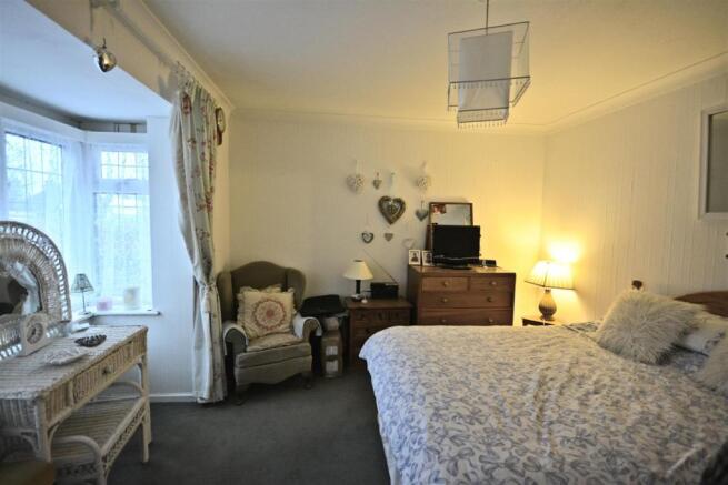 bedroom.jpg