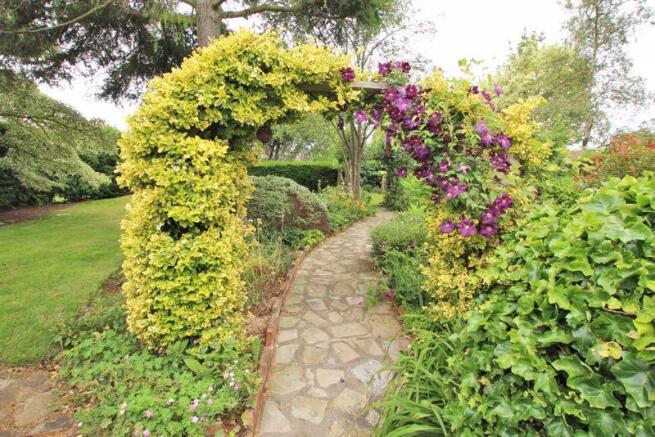 Arch over walk...