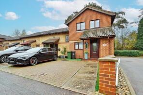 6, Deakin Close, Watford WD18 6XR
