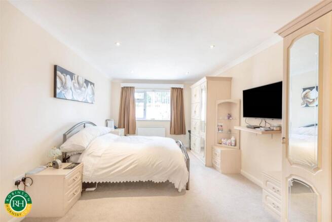 master bedroom.