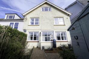 14, Droveway Gardens, Dover CT15 6BS