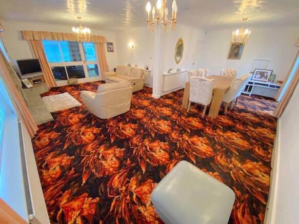 Second Lounge