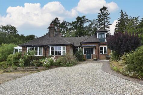 Shootersway, Berkhamsted