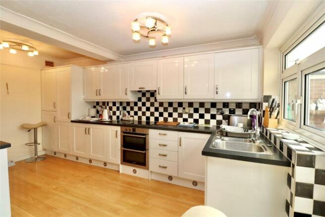 Fitted Kitchen