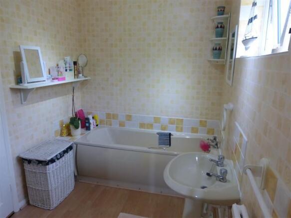 Photo 12
