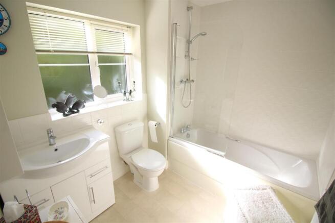18 Bath.JPG