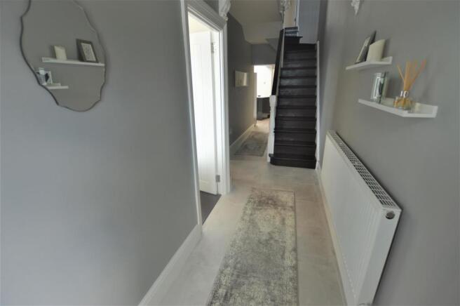 Hallway.JPG