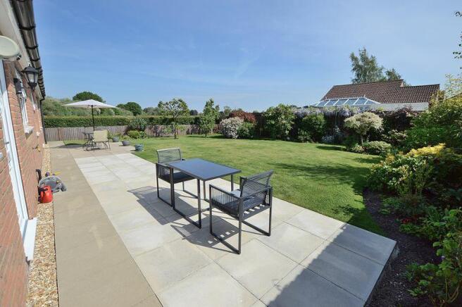 Rear garden & patio area