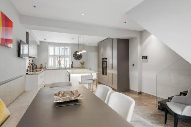 Kitchen/Dining Room
