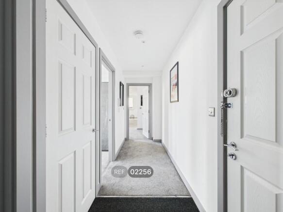 2 bed Apartment to rent Image 7