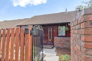 39, Hills Close, Great Linford, Milton Keynes MK14 5DA