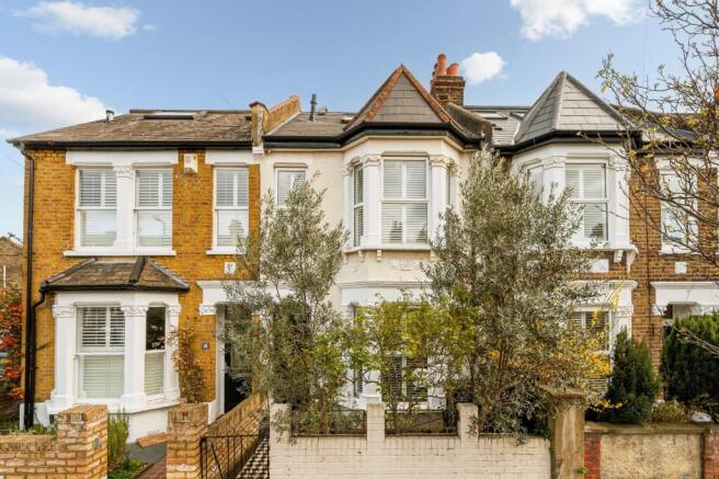 14 Kingswood Road-1.jpg