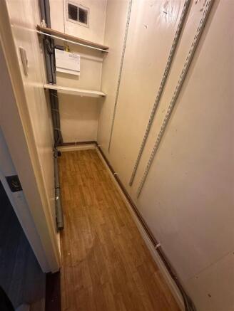 1 bed Apartment to rent Image 8