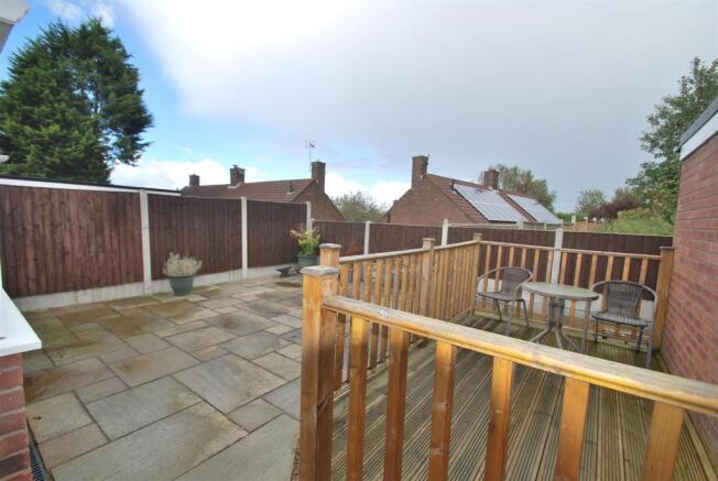 15 St Hildas - Rear Garden 2.JPG