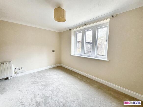 Trafalgar Court, High Street, Topsham photo 4