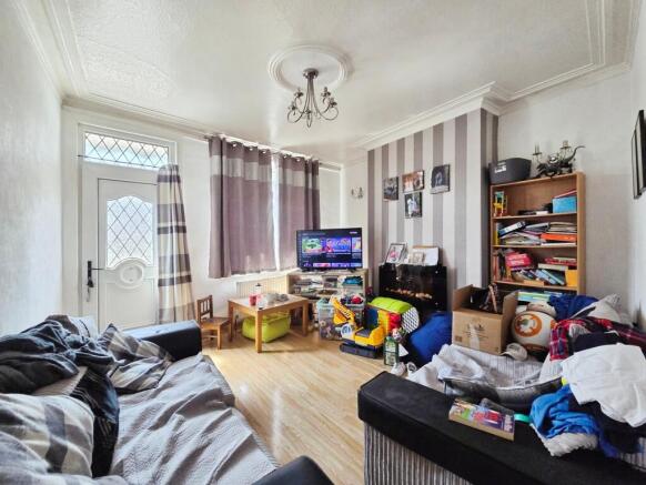 3 bed Terraced for sale Image 5