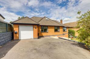 25, Freda Avenue, Nottingham NG4 4FY