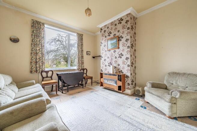 3 bed Semi-Detached for sale Image 6